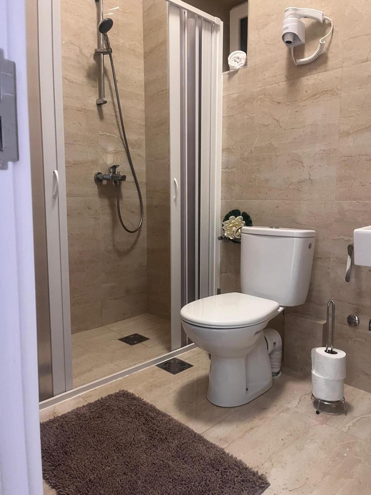 La Piedra Apartment