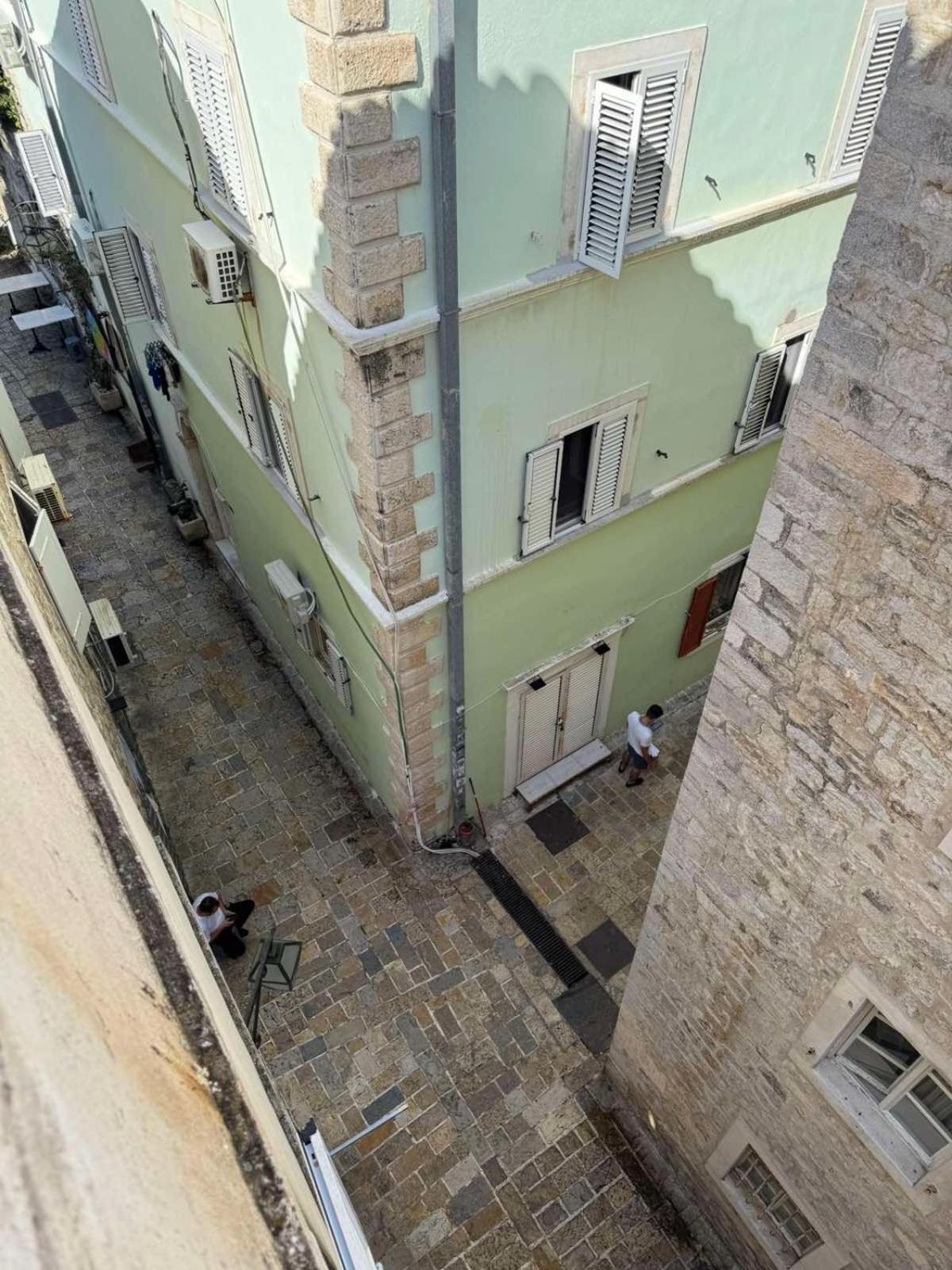 La Piedra Apartment Budva